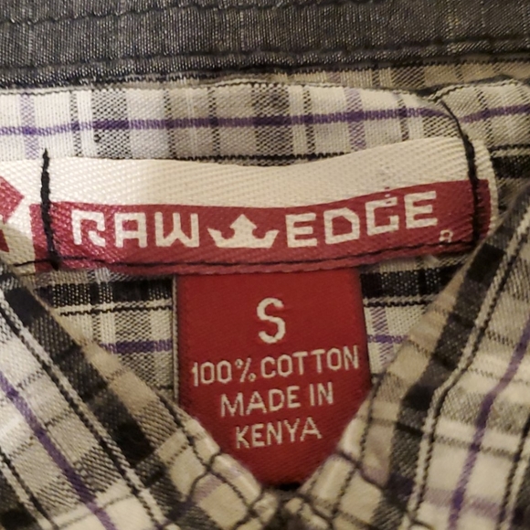 Button up shirt - Picture 2 of 3